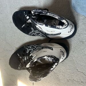 ASICS wrestling shoes size 11.5
